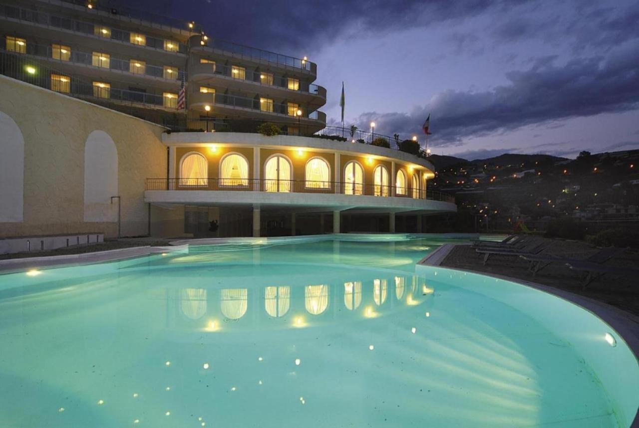 Modus Vivendi 406 Aparthotel Sanremo Ngoại thất bức ảnh